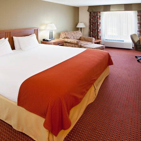Holiday Inn Express Hotel & Suites Weston By Ihg Bagian luar foto