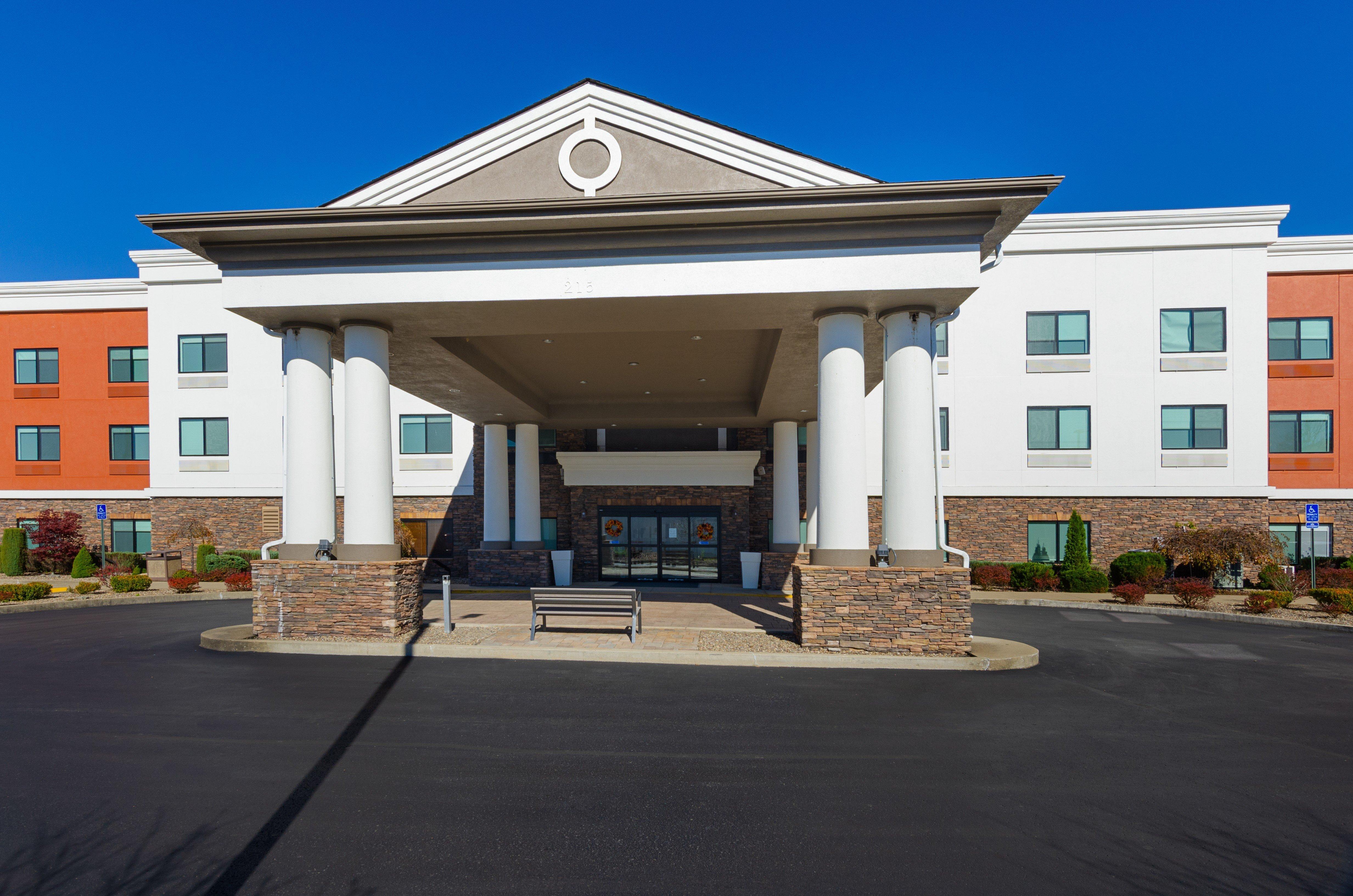 Holiday Inn Express Hotel & Suites Weston By Ihg Bagian luar foto