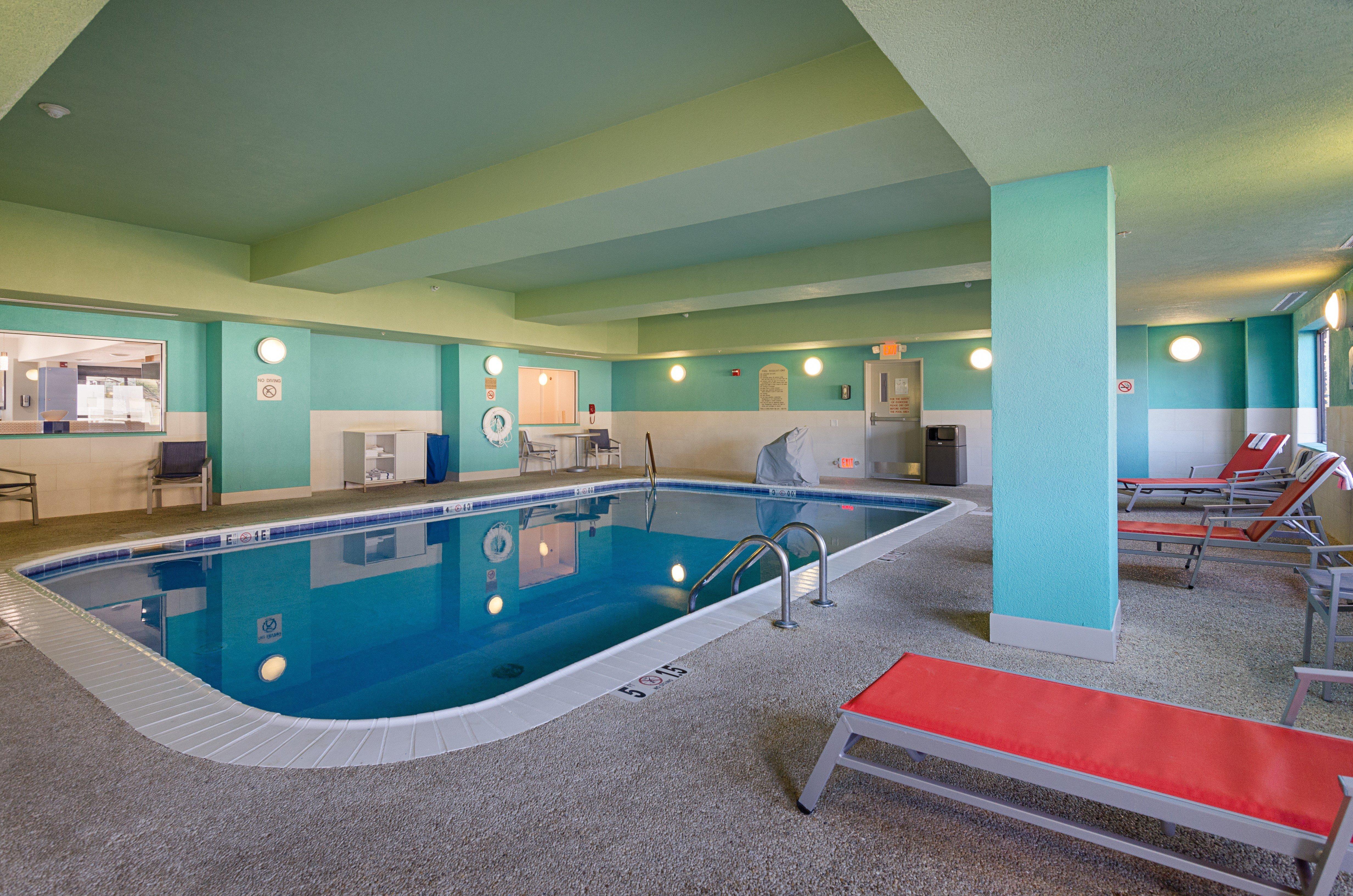 Holiday Inn Express Hotel & Suites Weston By Ihg Bagian luar foto