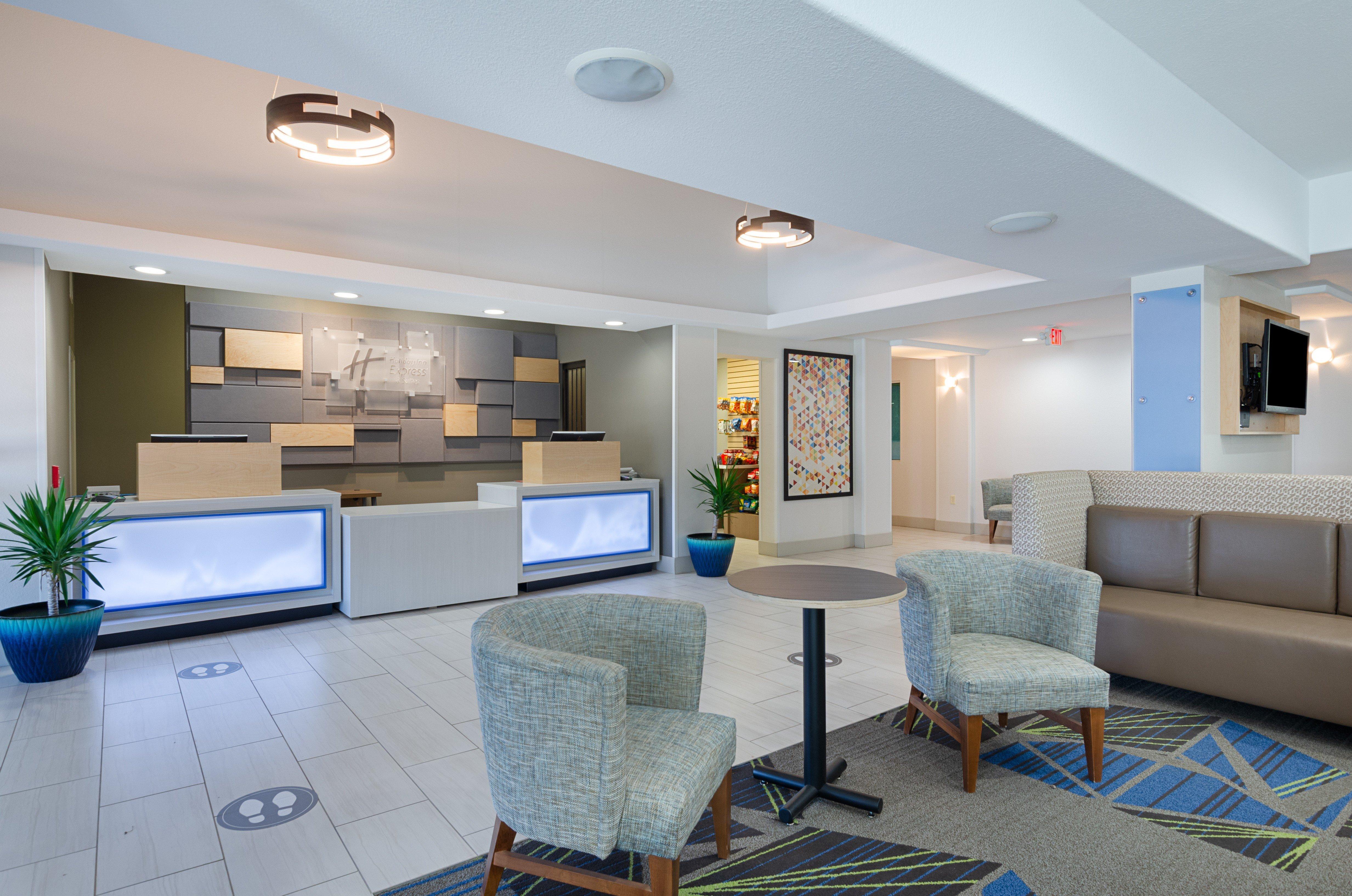 Holiday Inn Express Hotel & Suites Weston By Ihg Bagian luar foto